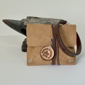 Armband megi laxinn lifa